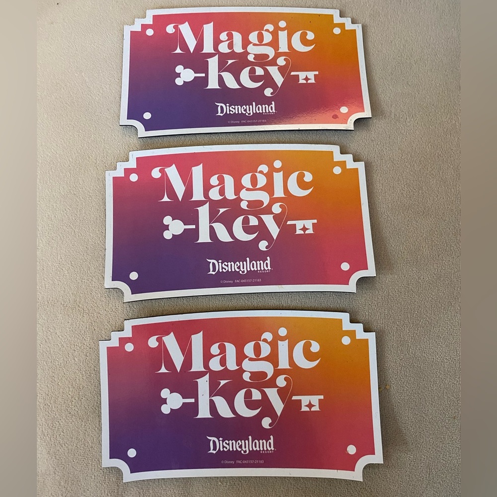 3 Disneyland Magic Key Magnets